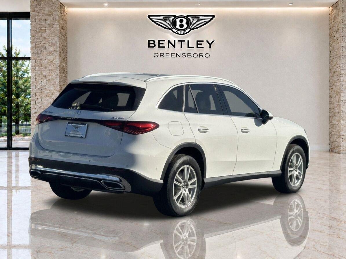 Used 2023 Polar White Mercedes-Benz GLC 300 image 5