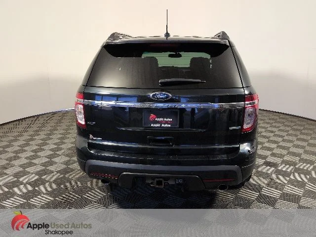 Used 2014 Black Ford XLT image 6