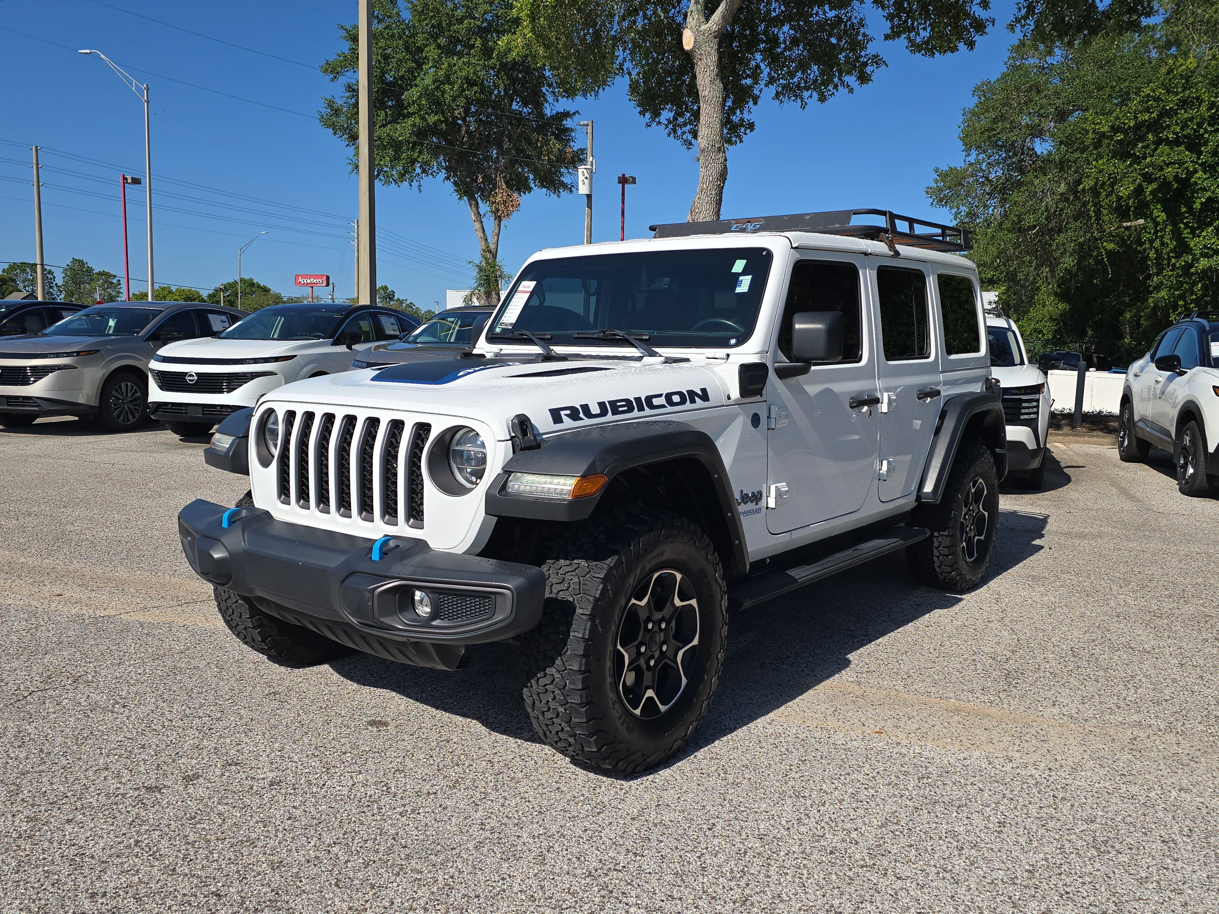 Used 2022 Bright White Clearcoat Jeep Unlimited Rubicon image 4