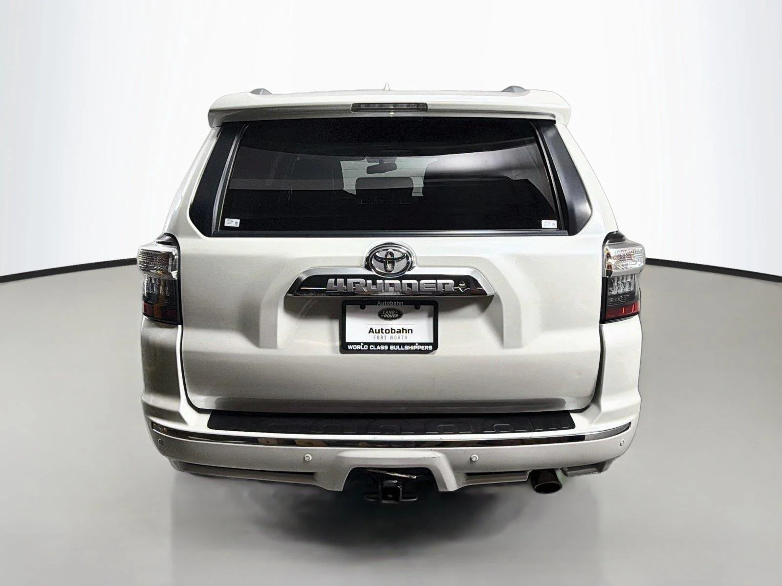 Used 2015 Blizzard Pearl White Toyota Limited image 6