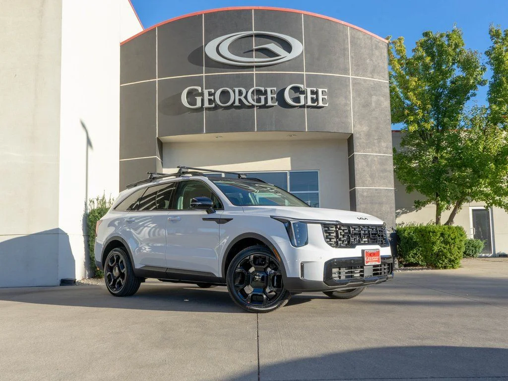 New 2026 Glacial White Pearl Kia X-Line EX AWD image 1