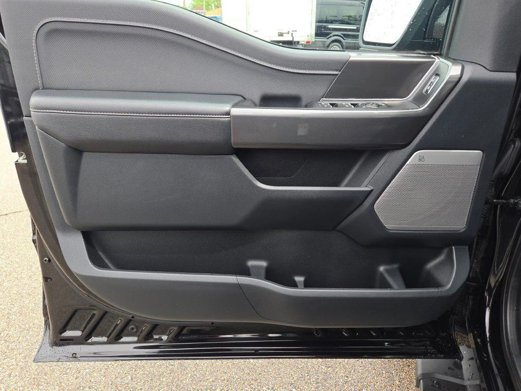 Certified Used 2023 Black Metallic Ford XLT image 22