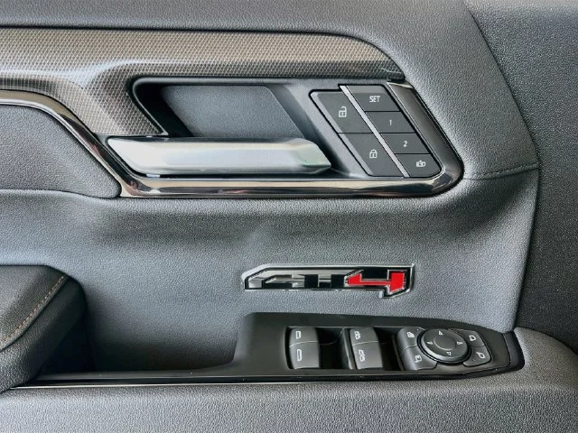 2026 GMC Sierra 1500 AT4 - Photo 13