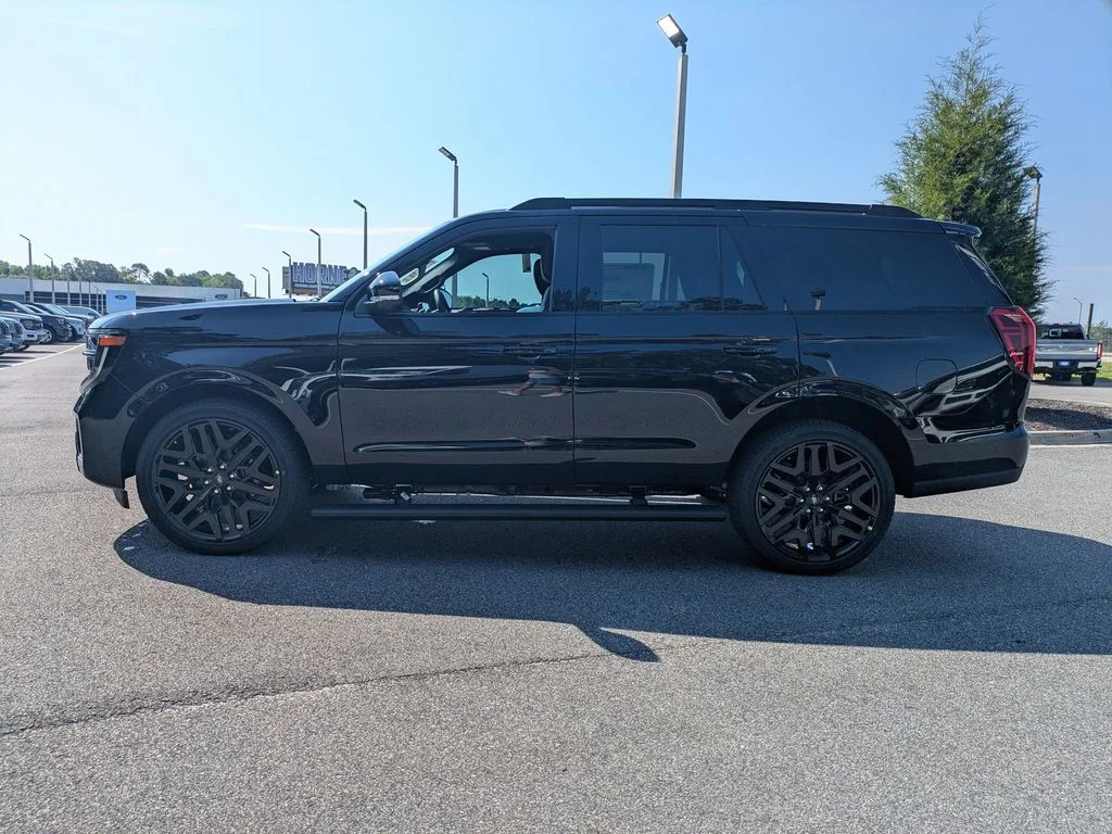 New 2026 Agate Black Metallic Ford Platinum image 7