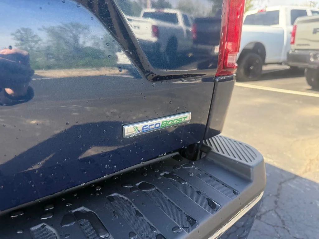 Used 2019 Gray Ford XLT image 41
