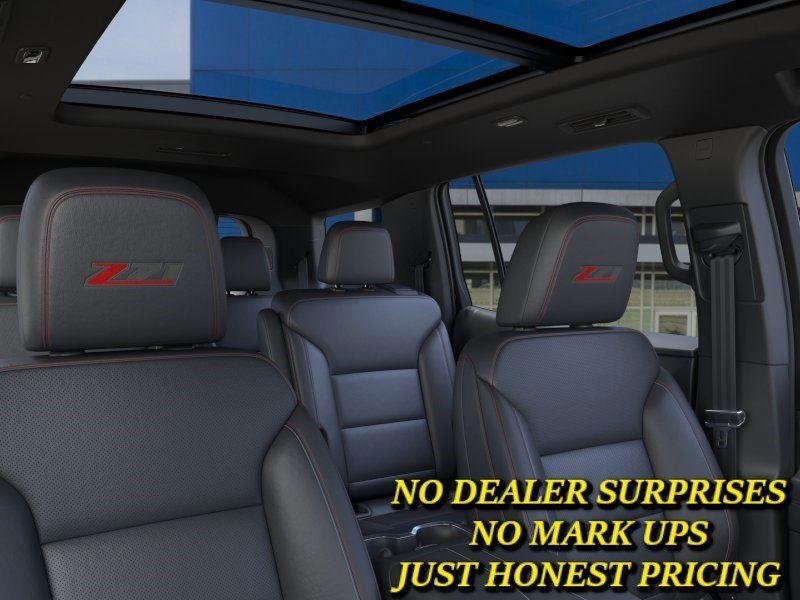 New 2026 Mosaic Black Metallic Chevrolet Z71 image 24