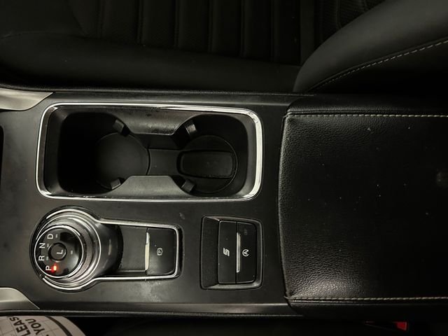 Used 2020 White Ford SE image 23