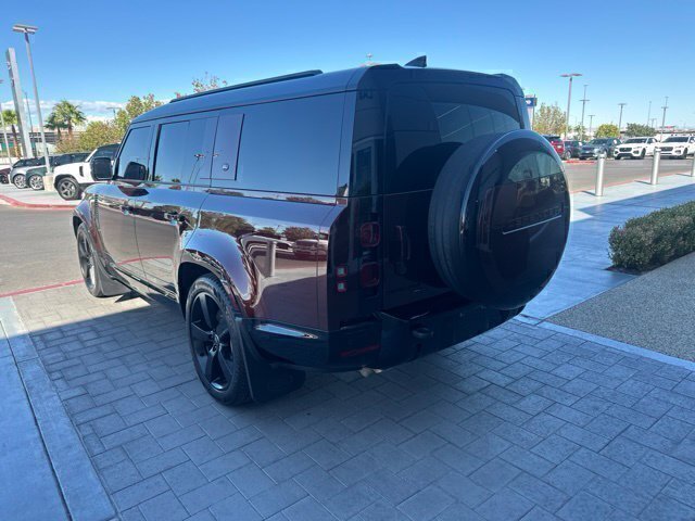 Used 2023  Land Rover X-Dynamic SE image 7