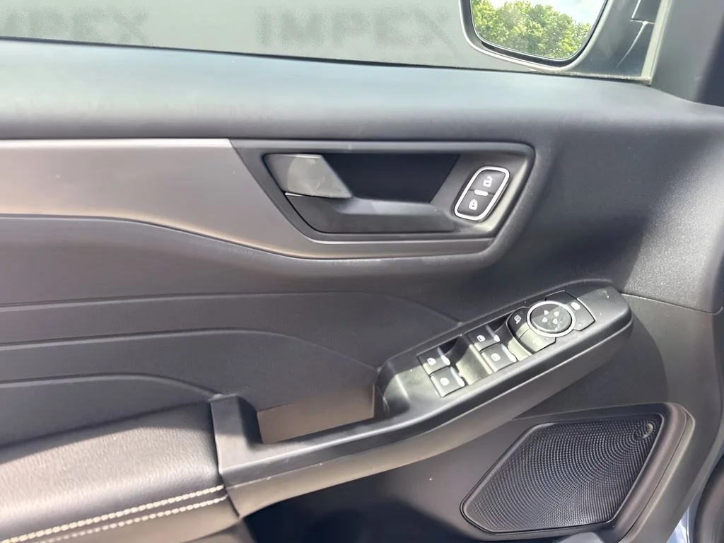 Used 2024 Blue Ford Active image 20