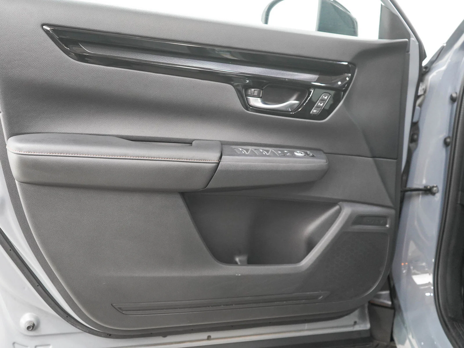 Used 2024 Gray Honda Sport Touring image 19