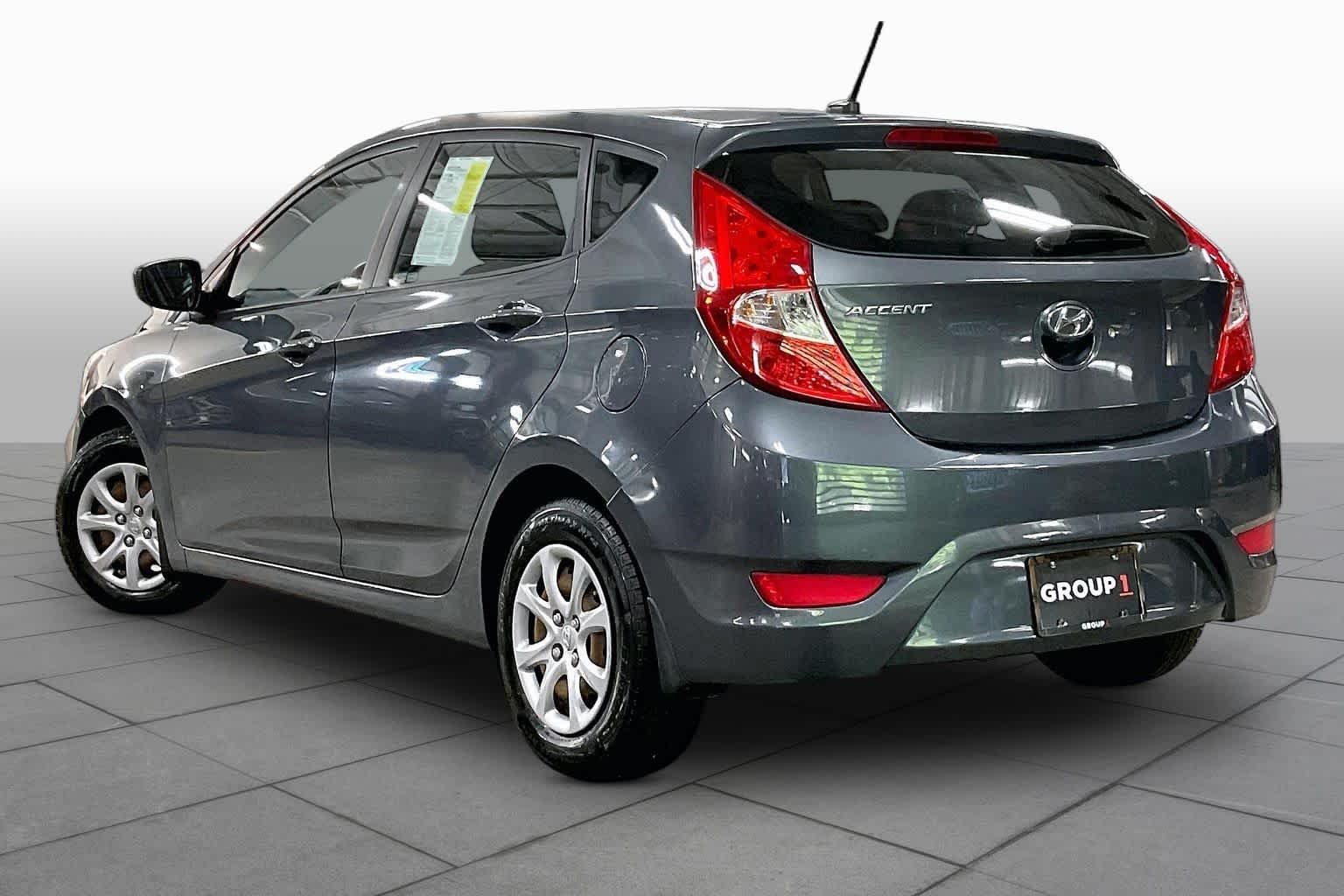 Used 2012 Cyclone Gray Hyundai GS image 12