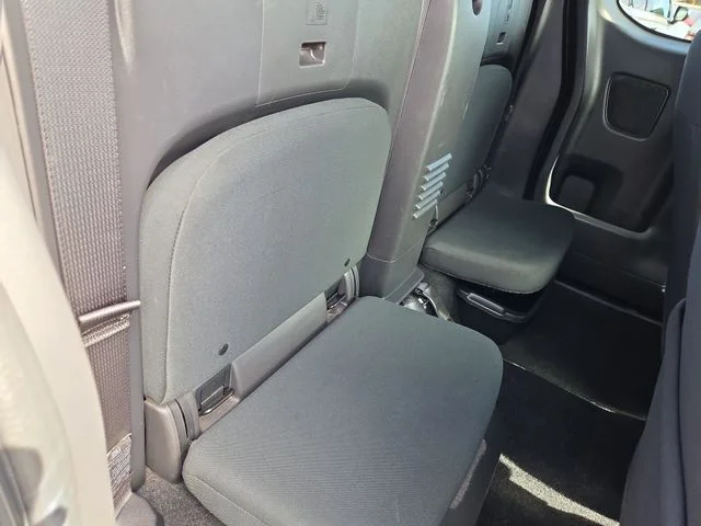 Used 2022 Black Nissan S image 22