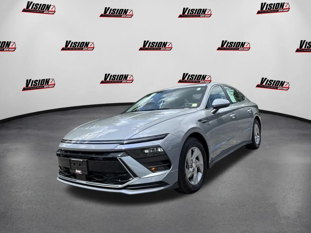 New 2026 Blue Hyundai SE image 1