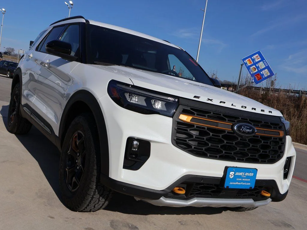 2026 Ford Explorer Tremor - Photo 6