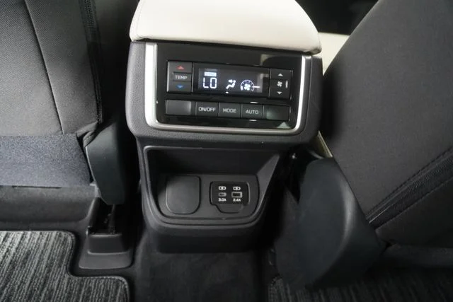Used 2025 White Subaru Premium image 34