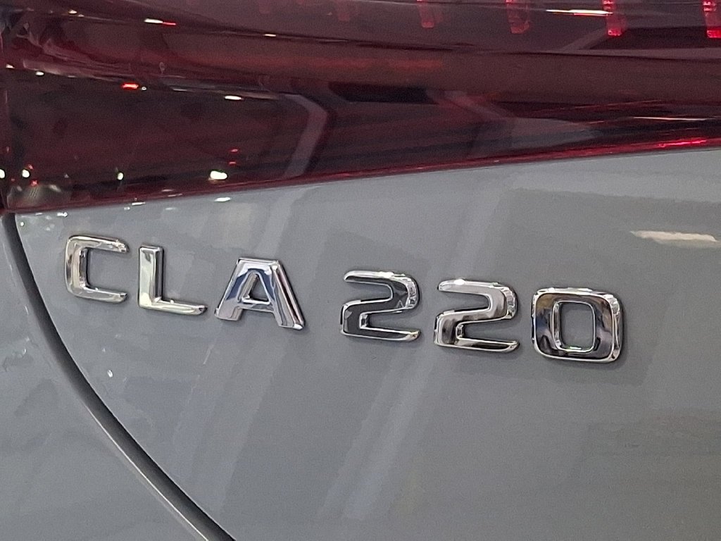 New 2027 MANUFAKTUR Alpine Grey Mercedes-Benz CLA 220 image 50