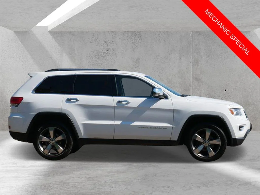 Used 2015 Jeep Grand Cherokee Limited with VIN 1C4RJFBG3FC776177 for sale in White Bear Lake, MN