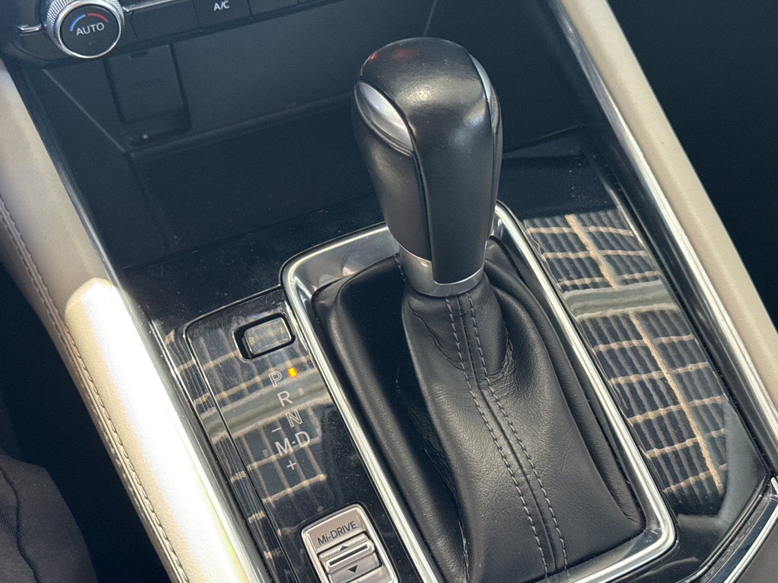 Used 2023 White Mazda 2.5 S Premium Package image 21