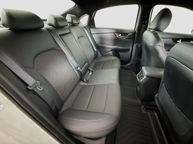 2023 Kia Forte GT - Photo 25