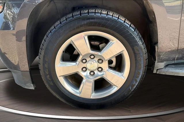 Used 2016 Gray Chevrolet LS image 9