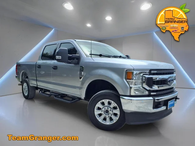 Pre-Owned 2022 Ford F-250SD XLT 4WD 4D Crew Cab