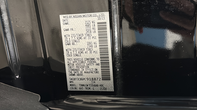 Used 2023 Super Black Nissan SL image 29