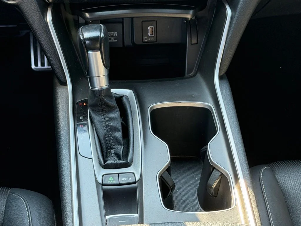 Used 2018 Silver Honda Sport image 14