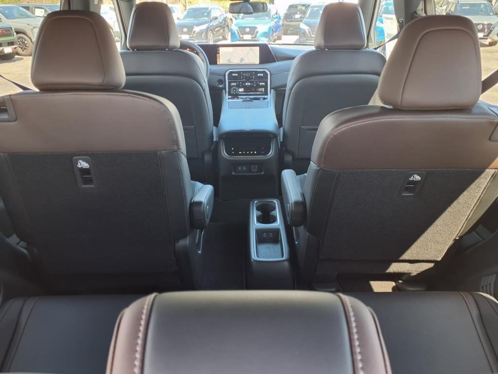 2025 Nissan Armada SL - Photo 23