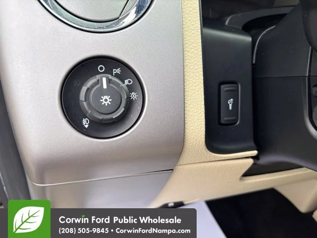 Used 2017 Gold Ford Limited image 15