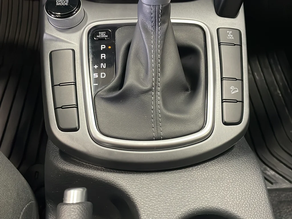Used 2023 Blue Kia LX image 29