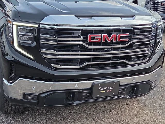 2026 GMC Sierra 1500 SLT - Photo 7