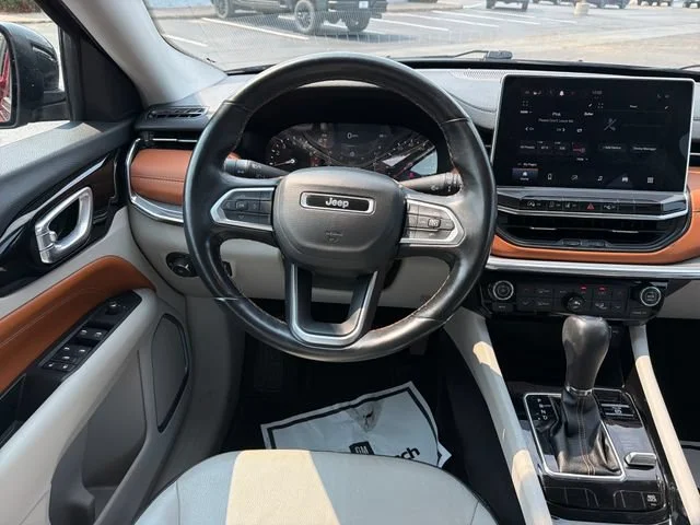 Used 2022 Red Jeep Limited image 29