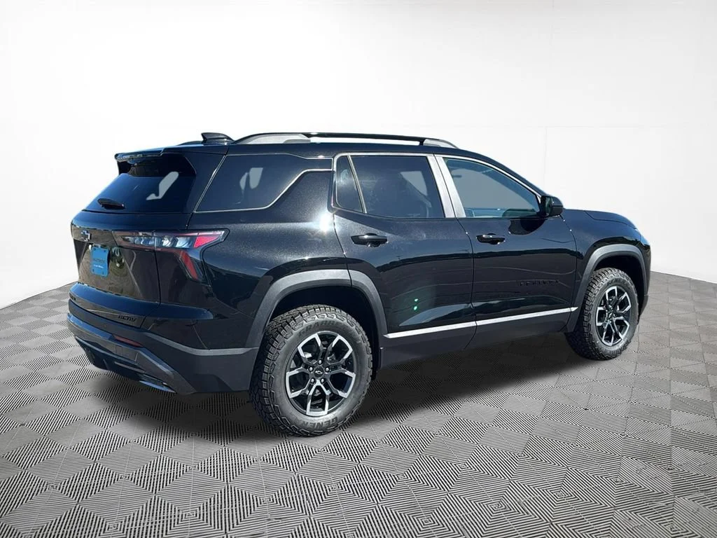 New 2027 Mosaic Black Metallic Chevrolet ACTIV image 9