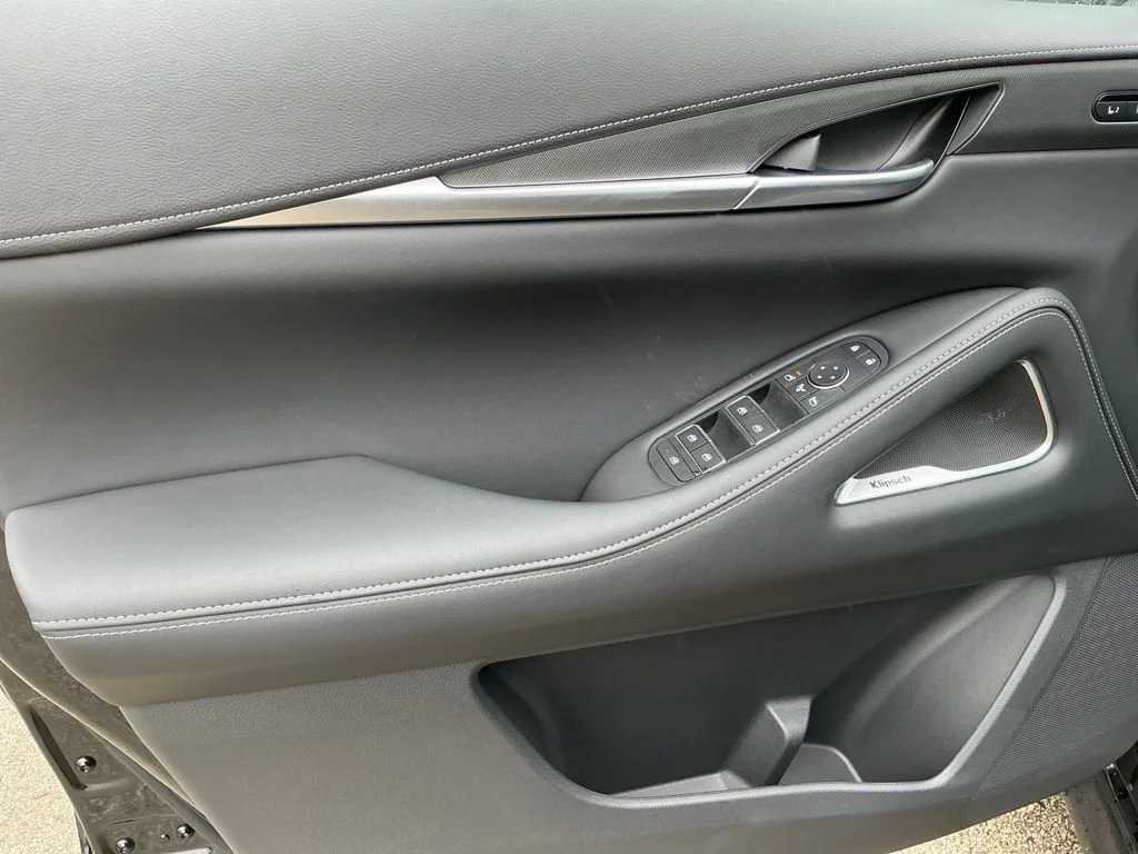 New 2026 MINERAL BLACK INFINITI Luxe FWD image 23