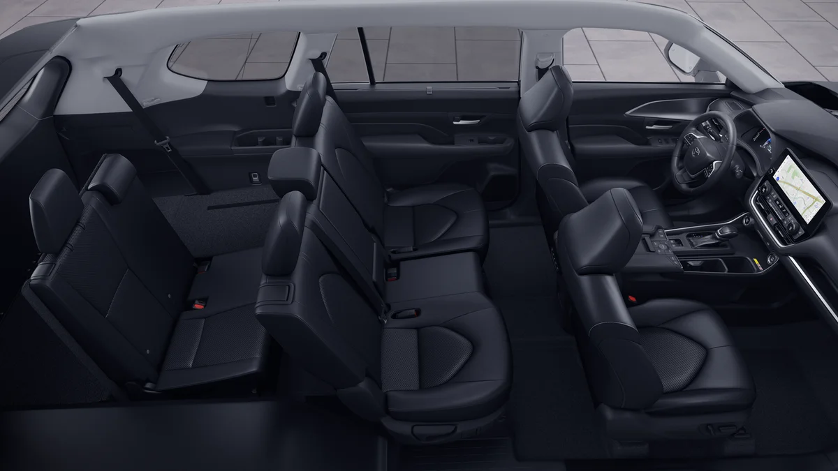 New 2026 Wind Chill Pearl Toyota XLE image 30