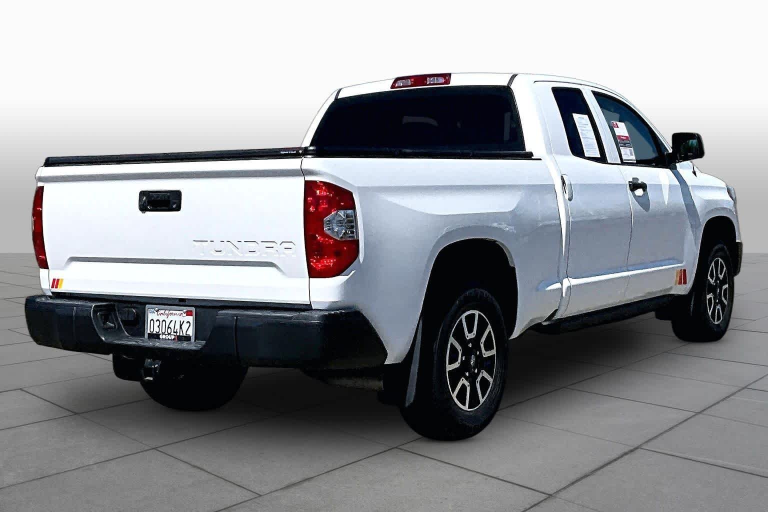 Used 2018 Super White Toyota SR image 12