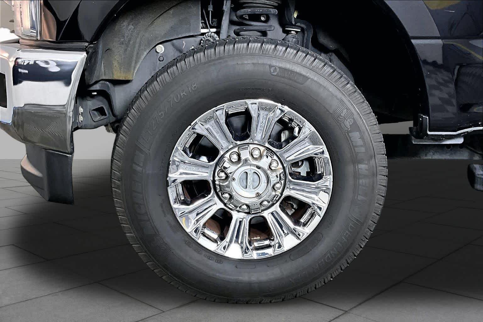 Used 2019 Agate Black Ford XLT image 10