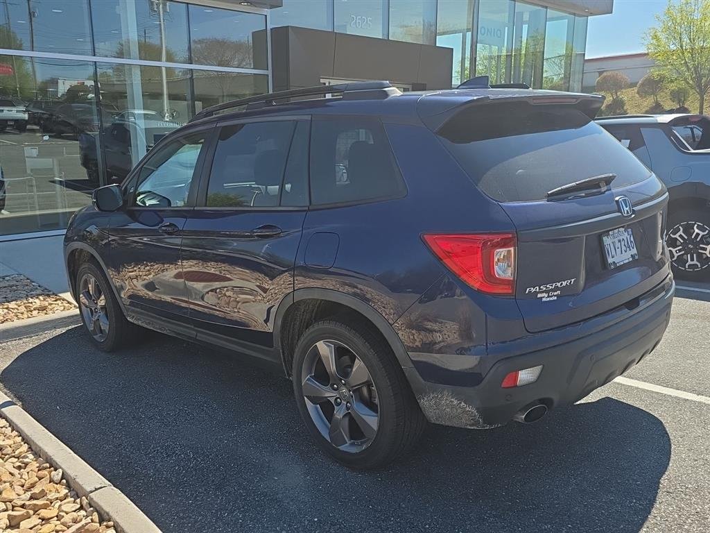 Used 2021 Obsidian Blue Pearl Honda Touring image 14