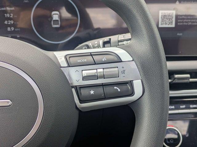 New 2026 Gray Hyundai SEL Activity FWD image 27