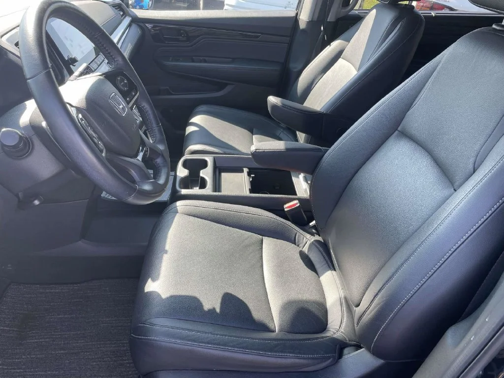 Certified Used 2022  Honda Touring image 13