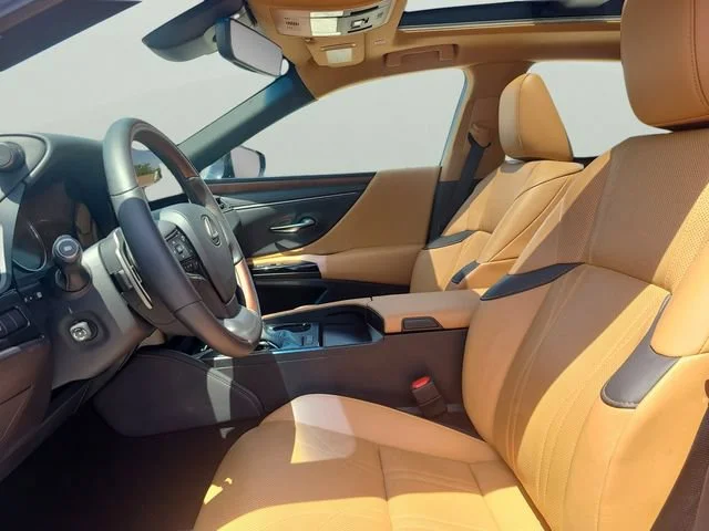 Used 2024 Red Lexus ES 350 Luxury image 19