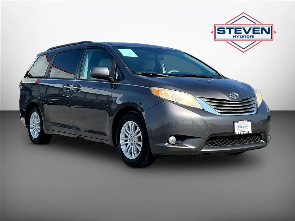 Used 2012 Gray Toyota XLE image 1