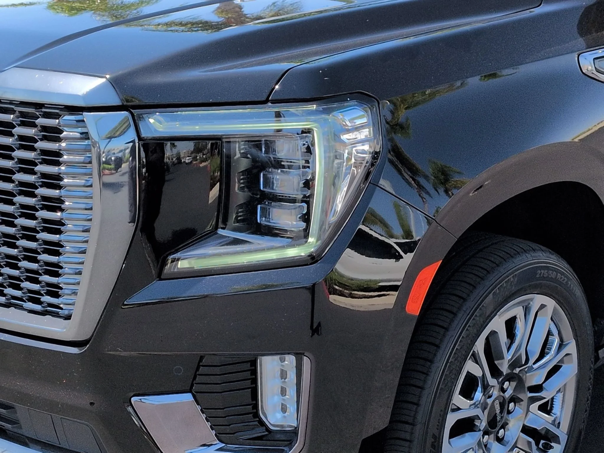 Used 2024 ONYX BLACK GMC Denali Ultimate image 4
