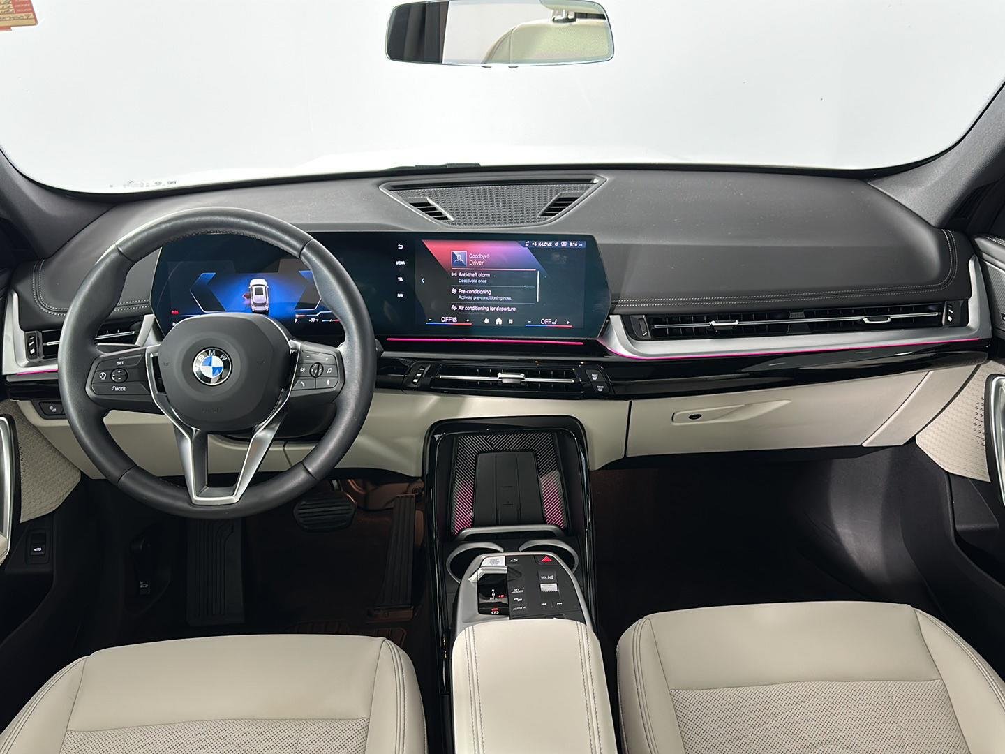 New 2026 Alpine White BMW xDrive28i image 2