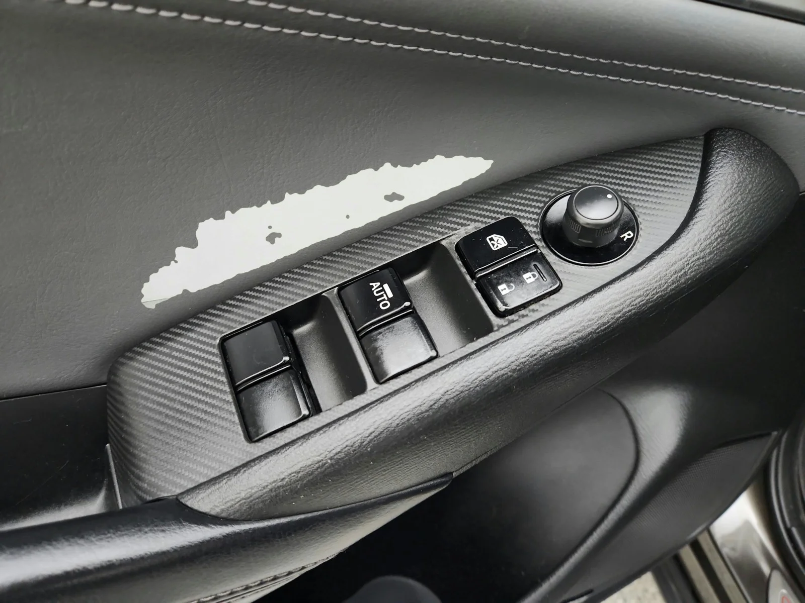 Used 2019 Titanium Flash Mica Mazda Touring image 24