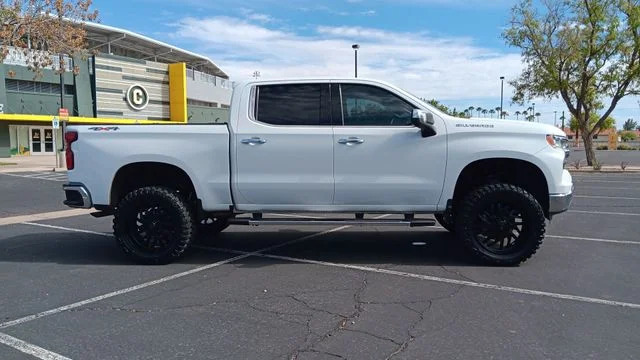 Used 2023 White Chevrolet LTZ image 9