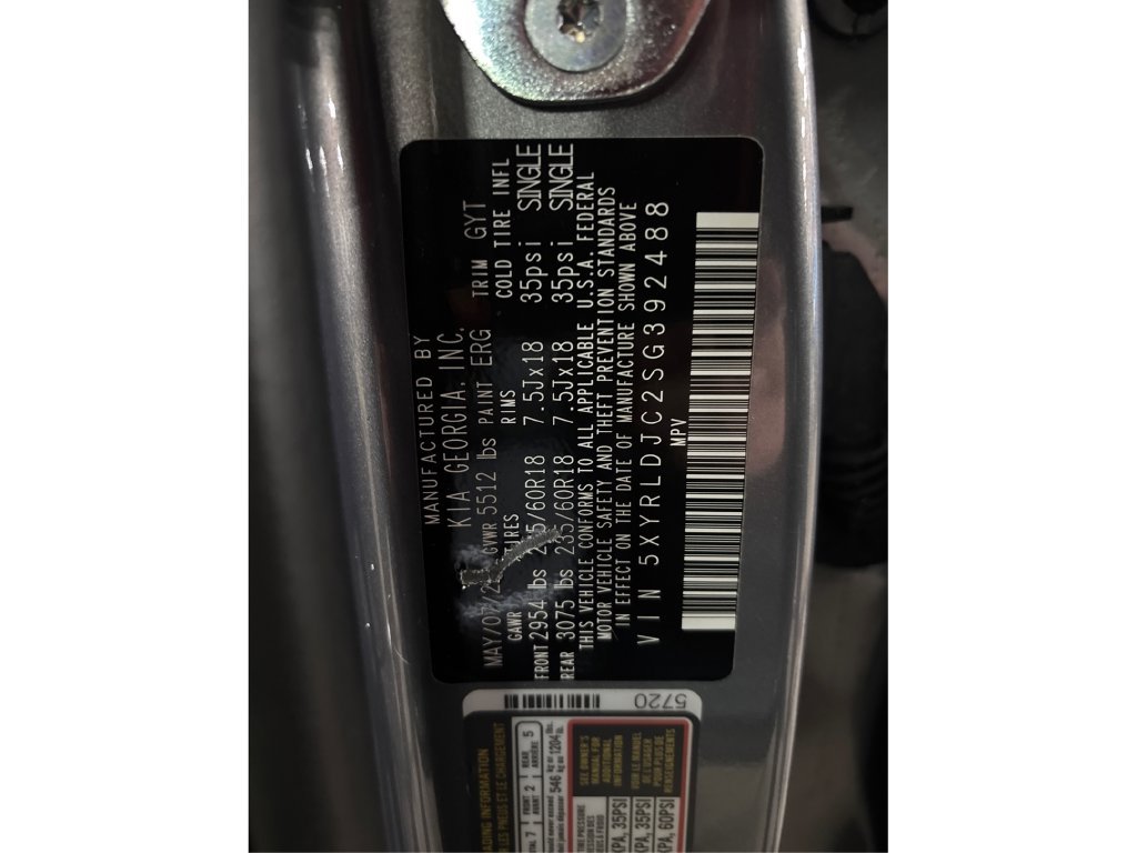 Used 2025 Silver Kia S image 18