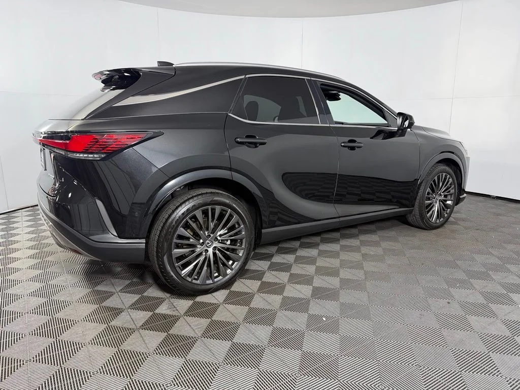 Certified Used 2023 Black Lexus 350 Luxury image 8