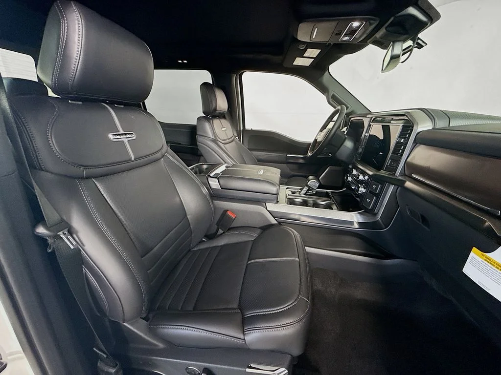 New 2026 Star White Metallic Tri-Coat Ford Platinum® image 30