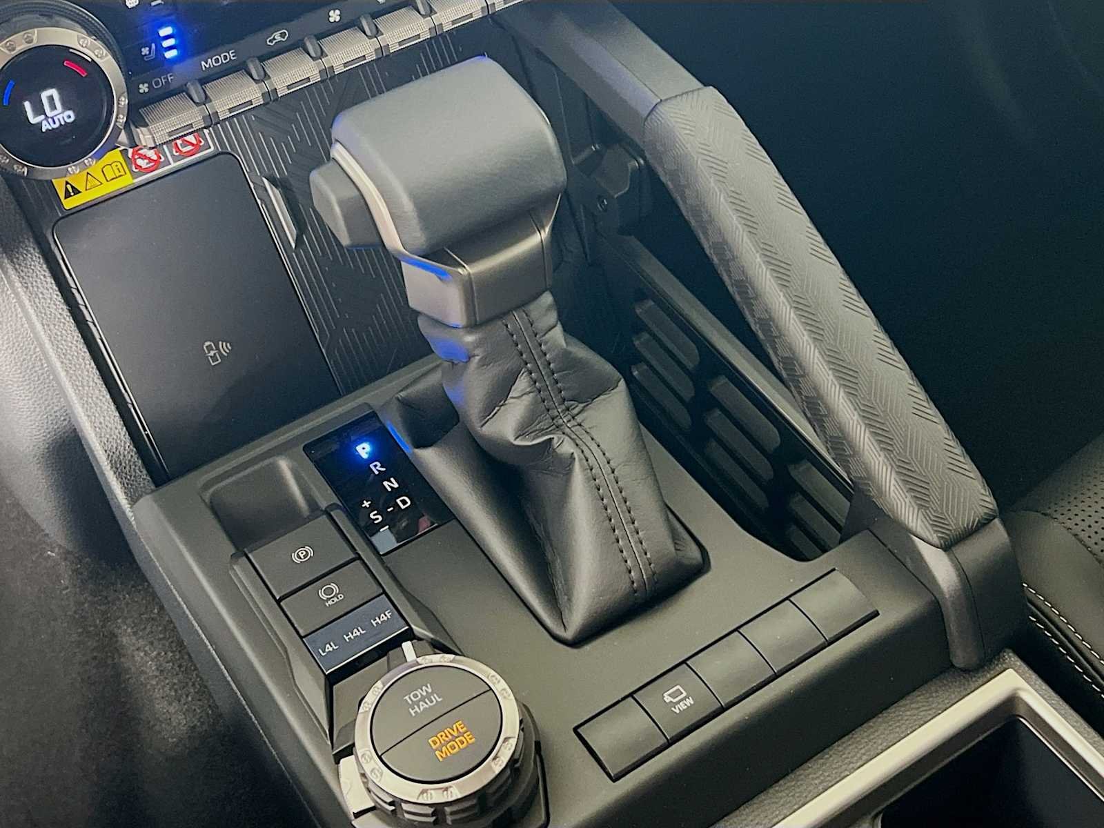 2026 Toyota 4Runner — photo 12